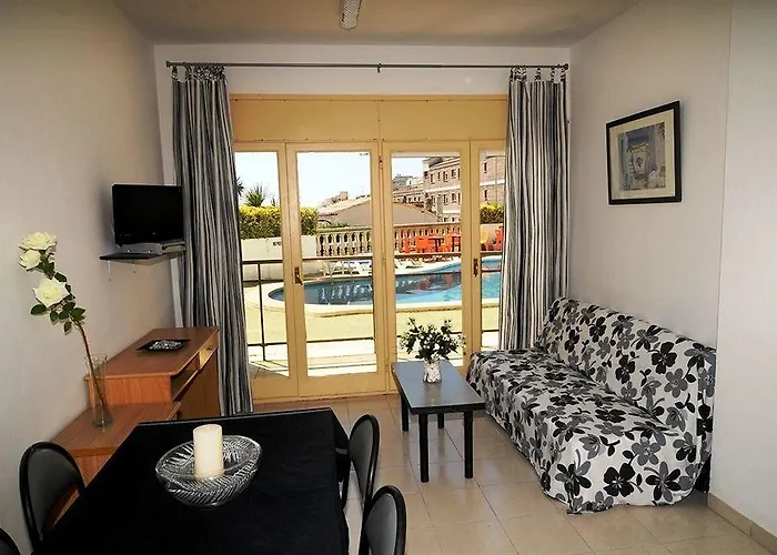 Ar Melrose Place Апартаменти