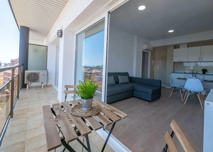 Ar Melrose Place Апартаменти