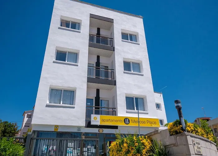 Апартаменти Ar Melrose Place *