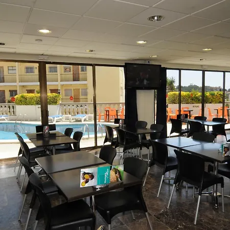 Ar Melrose Place יורט דה מאר