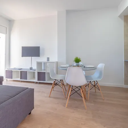 アパート Ar Melrose Place リョレート・デ・マル