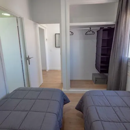 Ar Melrose Place * יורט דה מאר