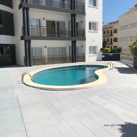 Ar Melrose Place * יורט דה מאר