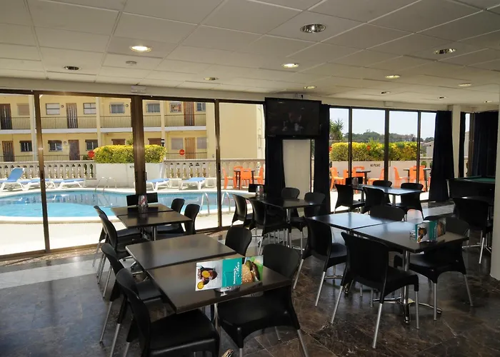 Ar Melrose Place 료렛 드 마르